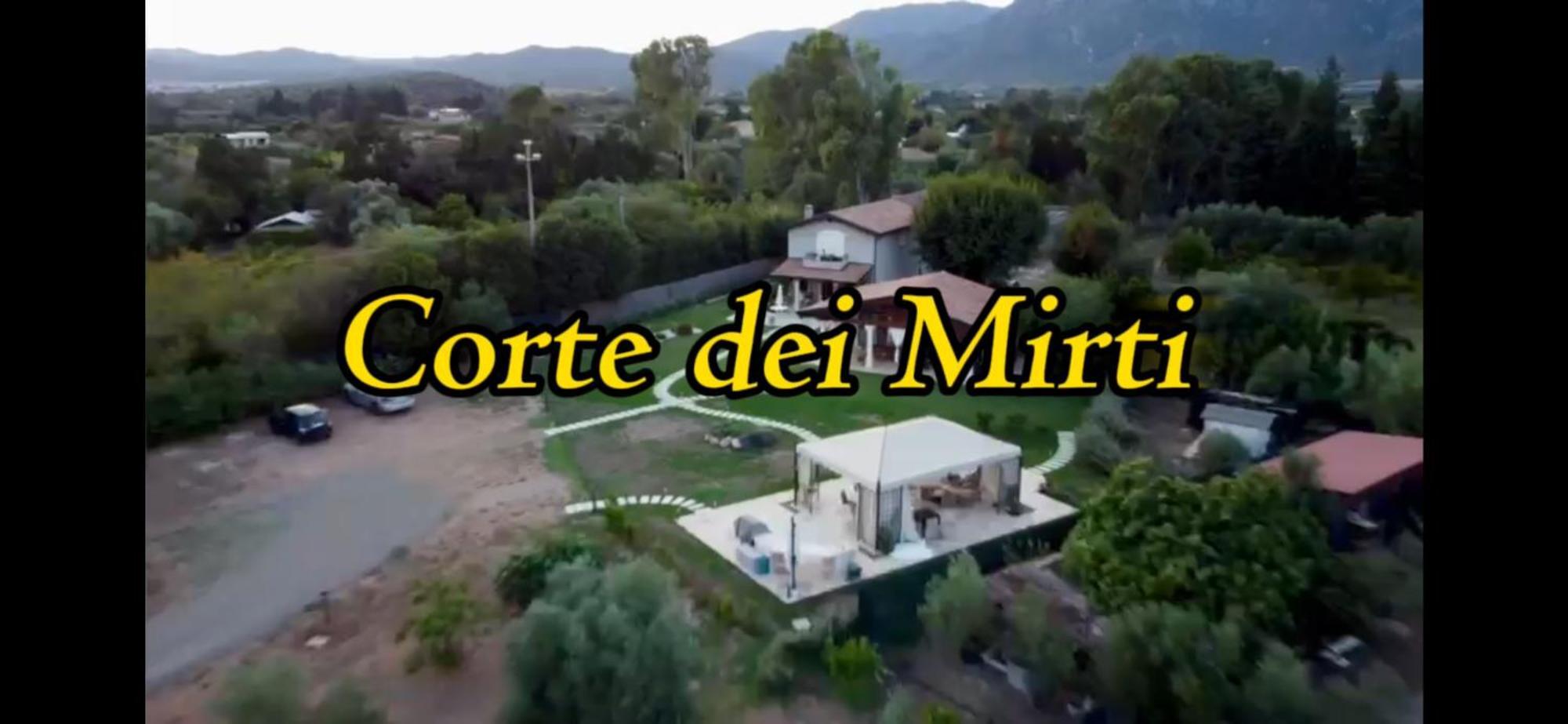 Corte Dei Mirti, Appartamento Indipendente Con Ampia Veranda イグレージアス エクステリア 写真